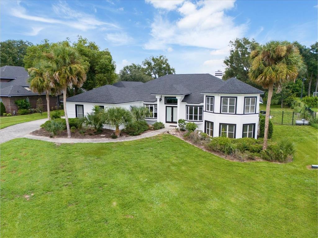 12001 Lake Butler Blvd main architectural view