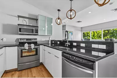 119 N Hyer Avenue, Orlando, FL 32801 - Photo 23