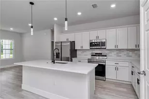 10932 N Frantz Ave, Citrus Springs, FL 34434 - Photo 9