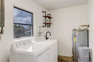 4711 Forest Glen Dr, North Fort Myers, FL 33903 - Photo 23