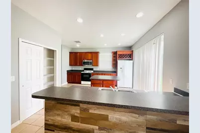 2802 Eagle Claw Court, Kissimmee, FL 34746 - Photo 7