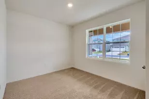 1254 Alstonia Ln, Mount Dora, FL 32757 - Photo 5