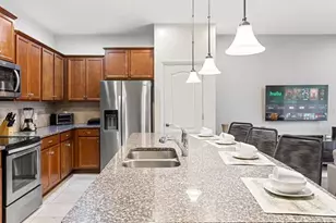 2402 Dubai St, Kissimmee, FL 34747 - Photo 5