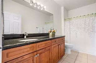 2528 Robert Trent Jones Dr, Orlando, FL 32835 - Photo 17