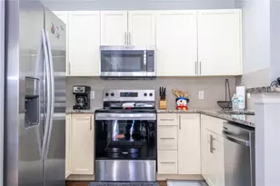 9008 Shine Dr, Kissimmee, FL 34747 - Photo 15