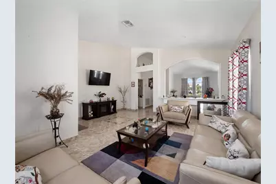 2080 Windcrest Lake Circle, Orlando, FL 32824 - Photo 5