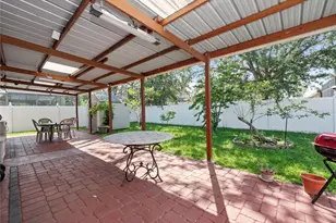 2080 Windcrest Lake Cir, Orlando, FL 32824 - Photo 23