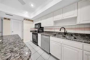 14123 Cypress Cir, Tampa, FL 33618 - Photo 13