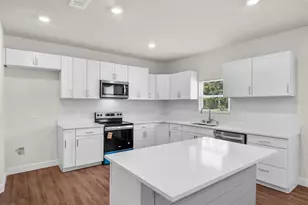 719 NW 14th Ave, Ocala, FL 34475 - Photo 9