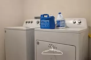 566 Sunlit Coral St, Ruskin, FL 33570 - Photo 11