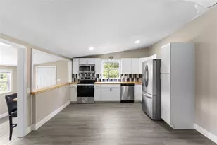 15375 SE 64th Pl, Ocklawaha, FL 32179 - Photo 9