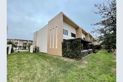 7483 Brooklyn Drive, Kissimmee, FL 34747 - Photo 3