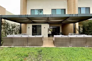 7483 Brooklyn Dr, Kissimmee, FL 34747 - Photo 5