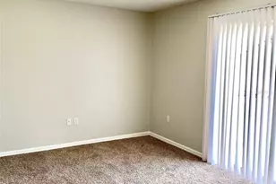 715 Lucaya Dr, Kissimmee, FL 34758 - Photo 5