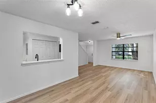 2722 Graduate Ct, Orlando, FL 32826 - Photo 9