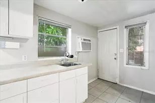 724 W Central Ave, Winter Haven, FL 33880 - Photo 21