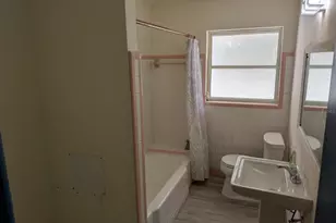 1176 40th St, Sarasota, FL 34234 - Photo 19