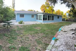 1176 40th St, Sarasota, FL 34234 - Photo 35