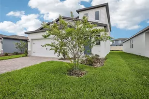 1820 Brekey Wy, Zephyrhills, FL 33541 - Photo 3