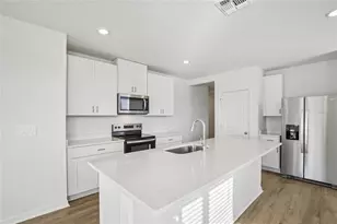 14147 Crutchfield Ct, Parrish, FL 34219 - Photo 9