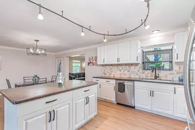 1459 Admiral Halsey Avenue, Daytona Beach, FL 32124 - Photo 11