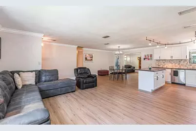 1459 Admiral Halsey Avenue, Daytona Beach, FL 32124 - Photo 7