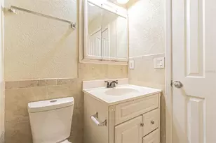 6218 Oak Cluster Cir, Tampa, FL 33634 - Photo 19