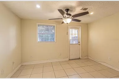 6218 Oak Cluster Circle, Tampa, FL 33634 - Photo 7