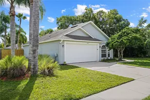 1403 Island Cove Dr, Deland, FL 32724 - Photo 3