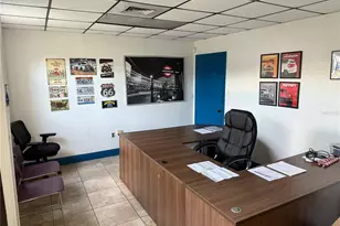 578 Irene St, Orlando, FL 32805 - Photo 7