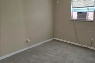 1503 E Navajo Ave, Tampa, FL 33612 - Photo 7