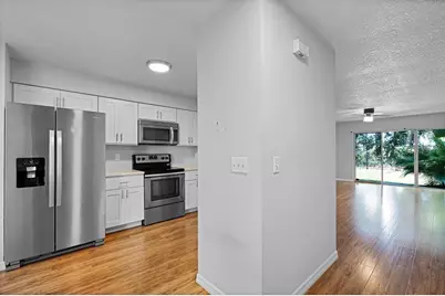 4837 Walden Circle #11, Orlando, FL 32811 - Photo 9