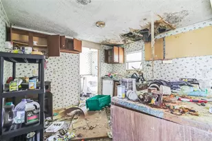 19940 SW 109th Pl, Dunnellon, FL 34432 - Photo 13