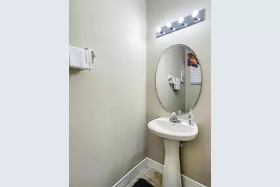 889 Assembly Court, Reunion, FL 34747 - Photo 9