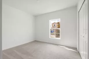 1377 Loxley Trl, Kissimmee, FL 34746 - Photo 3