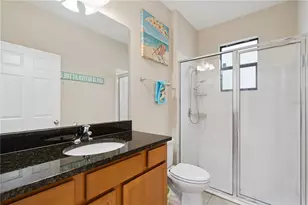 10000 Leyburn Ct, Orlando, FL 32825 - Photo 9