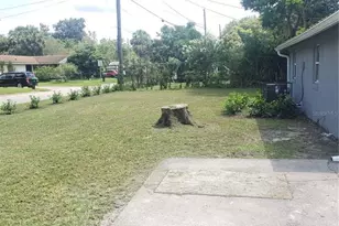 2 Lenox Ct, Deland, FL 32720 - Photo 5