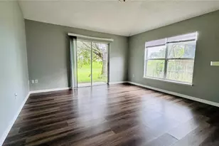 15937 Wilkinson Dr, Clermont, FL 34714 - Photo 3