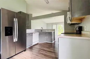 15937 Wilkinson Dr, Clermont, FL 34714 - Photo 5