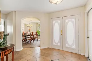 3920 Running Water Dr, Orlando, FL 32829 - Photo 5