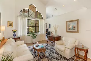 3920 Running Water Dr, Orlando, FL 32829 - Photo 9