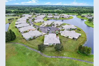 2504 Sapphire Greens Lane, Sun City Center, FL 33573 - Photo 17