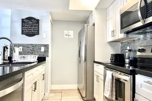 5009 Laguna Bay Cir, Kissimmee, FL 34746 - Photo 9