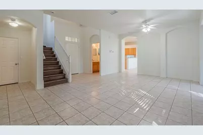 2804 Spring Meadow Drive, Plant City, FL 33566 - Photo 3