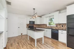 492 S Pressview Ave, Longwood, FL 32750 - Photo 9