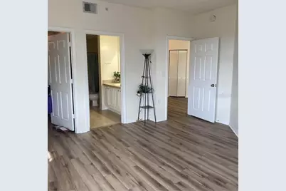 5601 Bentgrass Drive #10-301, Sarasota, FL 34235 - Photo 7