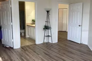 5601 Bentgrass Dr, Sarasota, FL 34235 - Photo 7