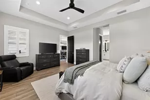 10253 Canaveral Cir, Sarasota, FL 34241 - Photo 19