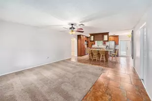 3401 Coquina Key Dr SE, Saint Petersburg, FL 33705 - Photo 9