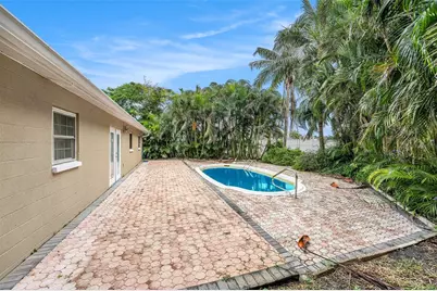 3401 Coquina Key Drive SE, Saint Petersburg, FL 33705 - Photo 27